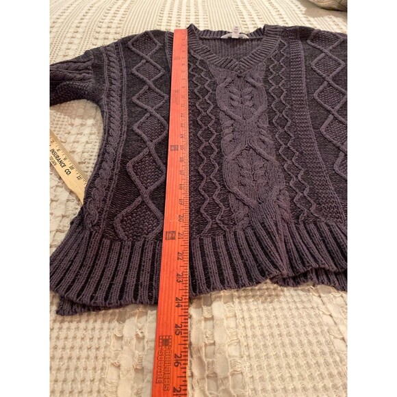 Time and Tru Womens Sweater Dark Grey Sz Small measure like Med Thick Cable Knit - Picture 11 of 12